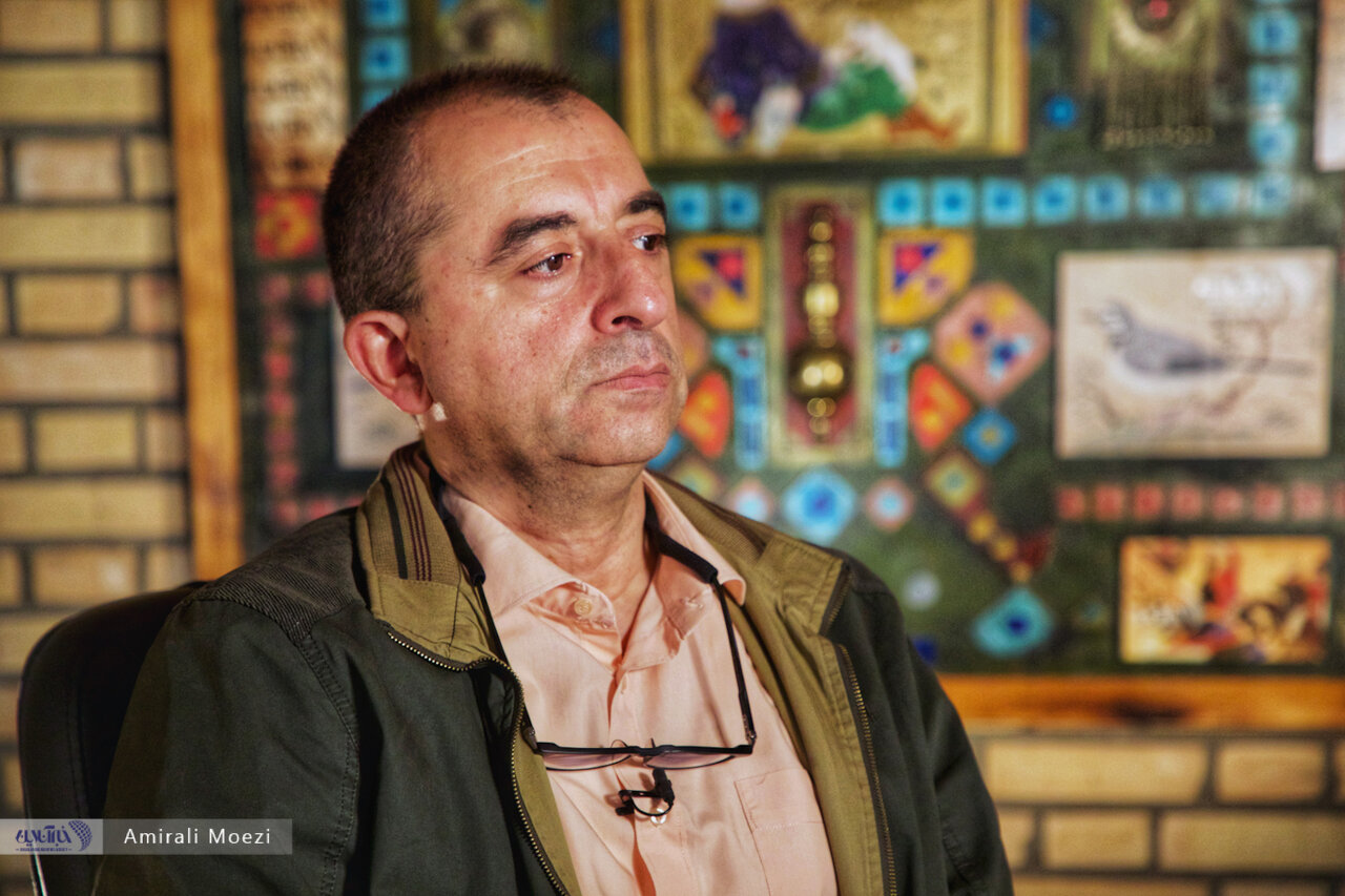 پمپاژ بی‌رویه؛ عامل اصلی مرگ دریاچه ارومیه/ تبدیل بخش‌های بزرگی از دریاچه به «انباشت نمکی»