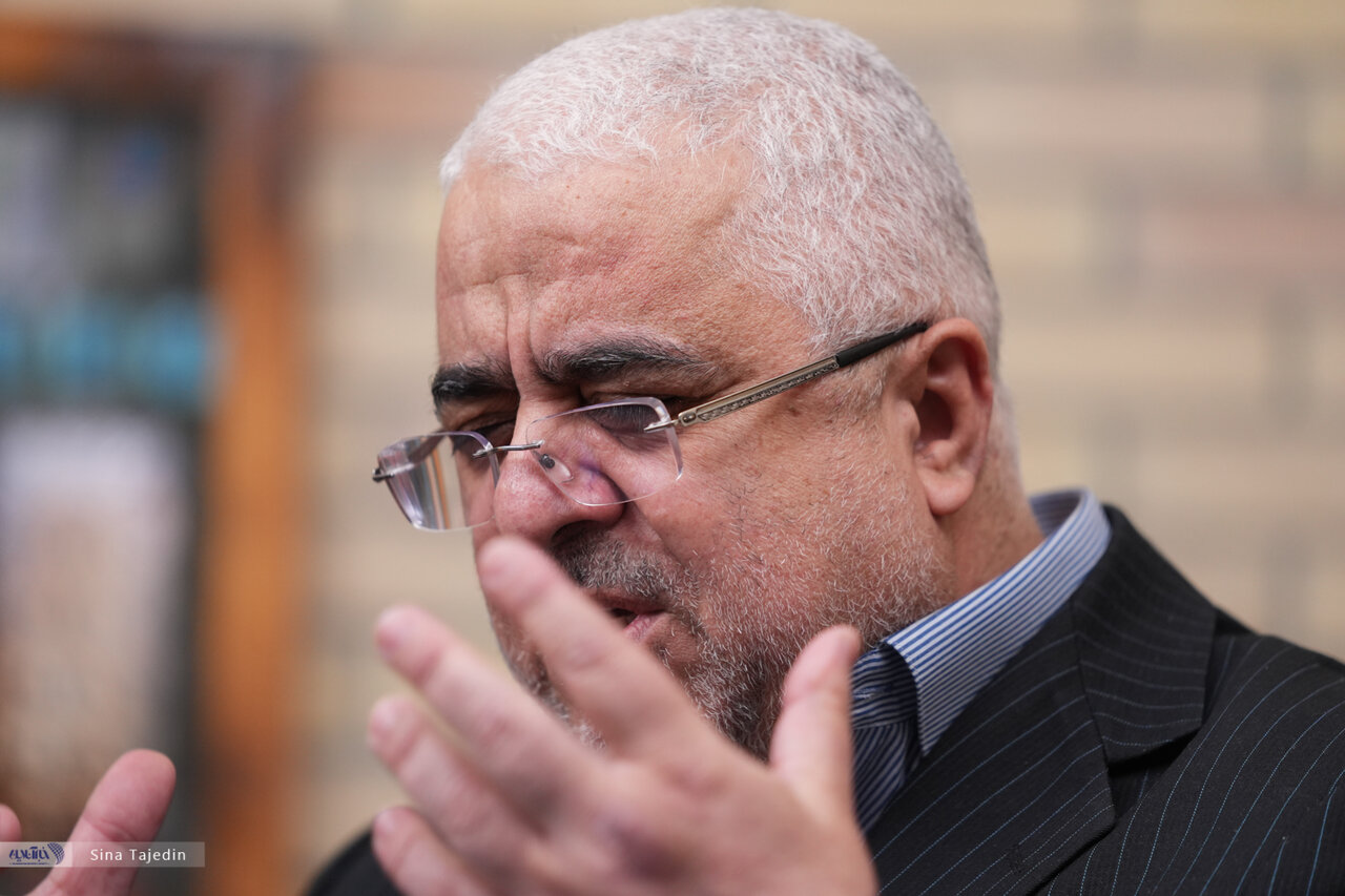 کوهکن: نبود معیارهای مشخص برای ارزیابی عملکرد موجب شده تا بیشتر سلیقه‌ای باشد/ جعفرزاده: وزرایی که نتوانستند حس رضایتمندی ایجاد کنند کنار گذاشته شوند