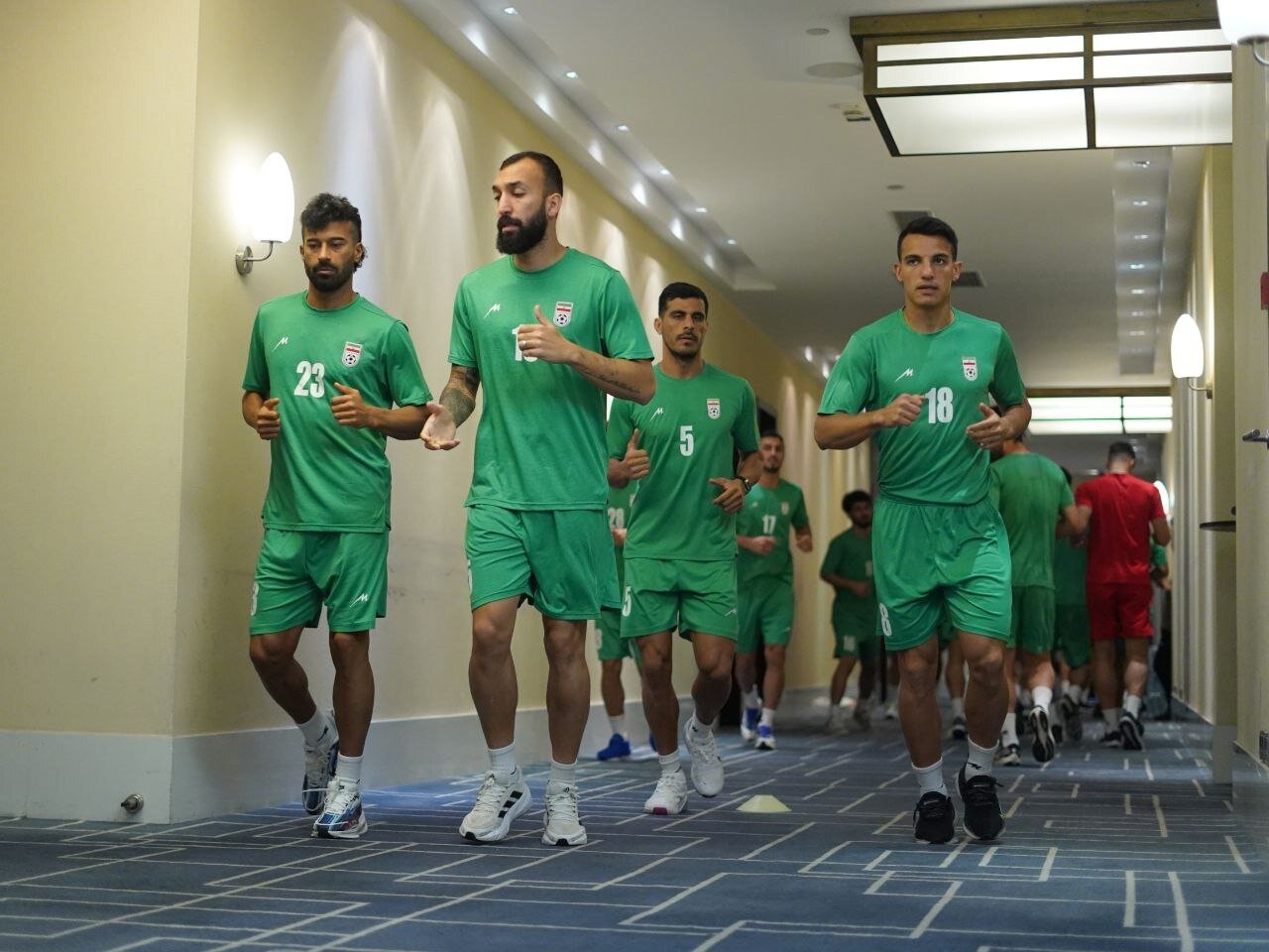 زنگ خطر برای تیم ملی/ قلعهنویی و دستیاران پرشمارش در بنبست تاکتیکی