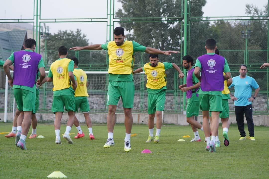 زنگ خطر برای تیم ملی/ قلعهنویی و دستیاران پرشمارش در بنبست تاکتیکی