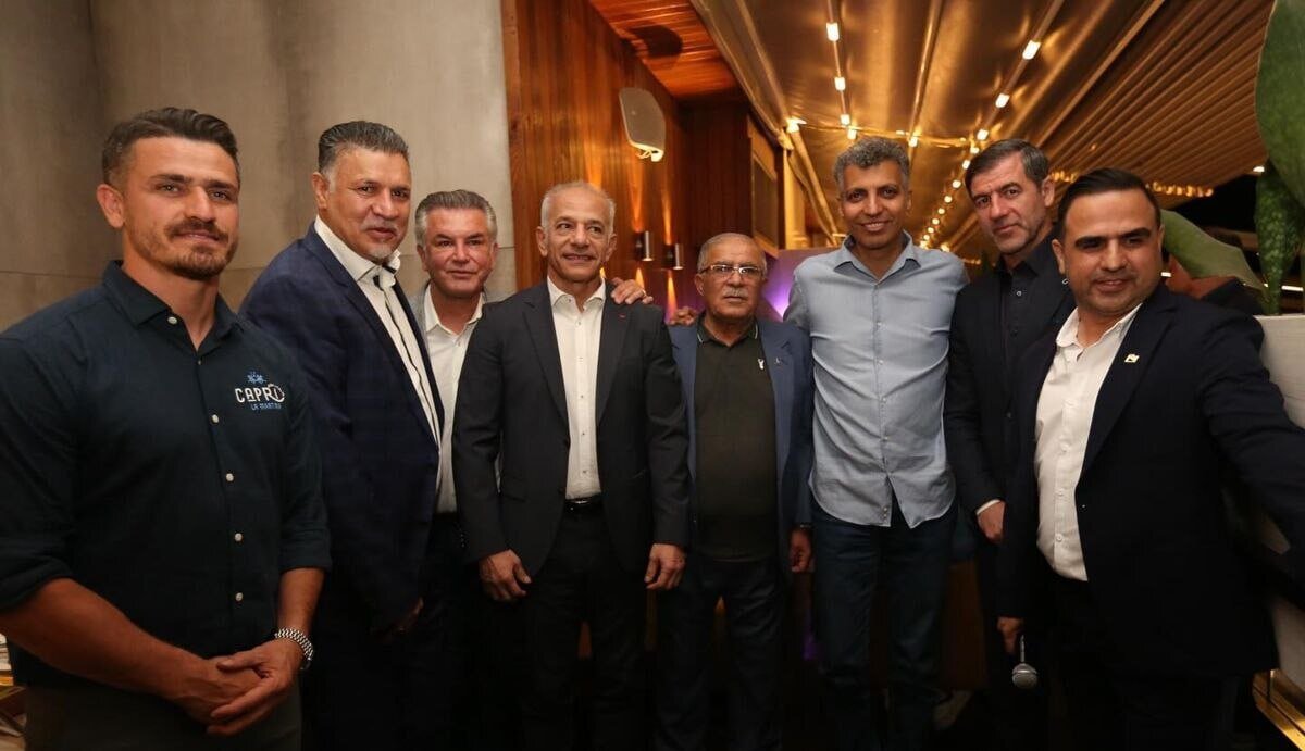 عکس| دورهمی علی دایی با فردوسی‌پور، کریم باقری و خاکپور