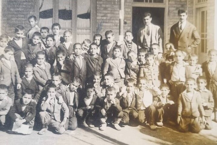 ناگفته‌های نفر دوم وزارت ارشاد/ از شب‌های شعر گوته تا اختلاف با وزیر آموزش و پرورش و همکاری با موشکی سپاه/ ماجرای دیدار رهبری با مدیران مطبوعات