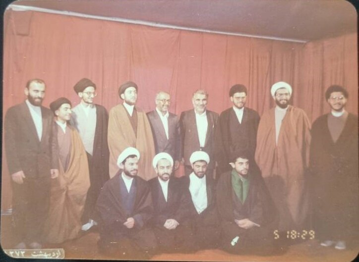 ناگفته‌های نفر دوم وزارت ارشاد/ از شب‌های شعر گوته تا اختلاف با وزیر آموزش و پرورش و همکاری با موشکی سپاه/ ماجرای دیدار رهبری با مدیران مطبوعات