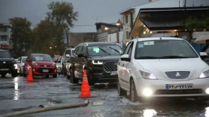 هشدار وقوع سیلاب در ایران؛ بیش از ۱۲۰۰ شهر و روستا در معرض خطر/ «حتی یک بارش معمولی می‌تواند منجر به آب‌گرفتگی شود»