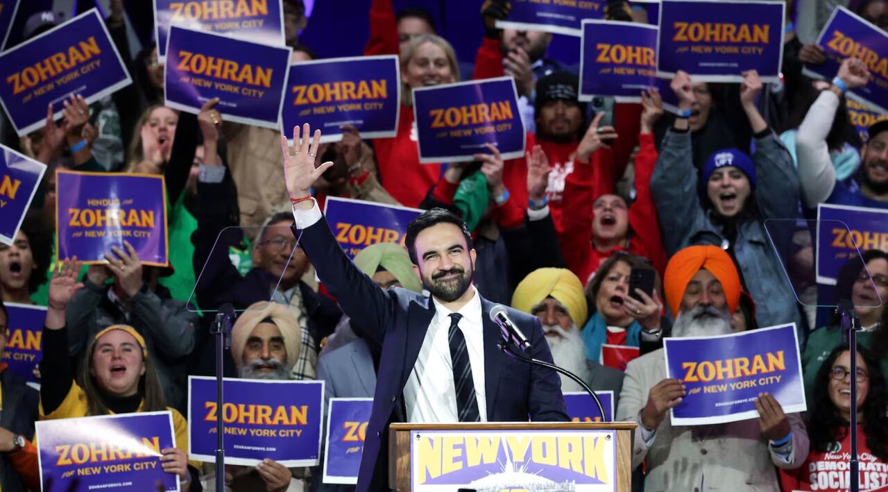 ممدانی در قلب کاپیتالیسم پیروز می‌شود؛ اما در کشور ما خواسته مردم اجرا نمی‌شود که نمی‌شود که نمی‌شود.../ او بیلی قصاب را سرنگون کرد!