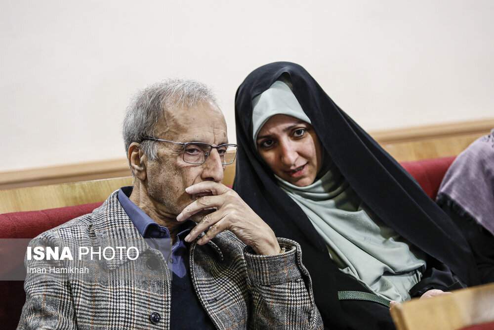 عکسی از اسحاق جهانگیری و همسرش در یک قاب/ دختران آقای سیاستمدار هم بودند/ جنتی همنشین نماینده مجلس شد+ تصاویر