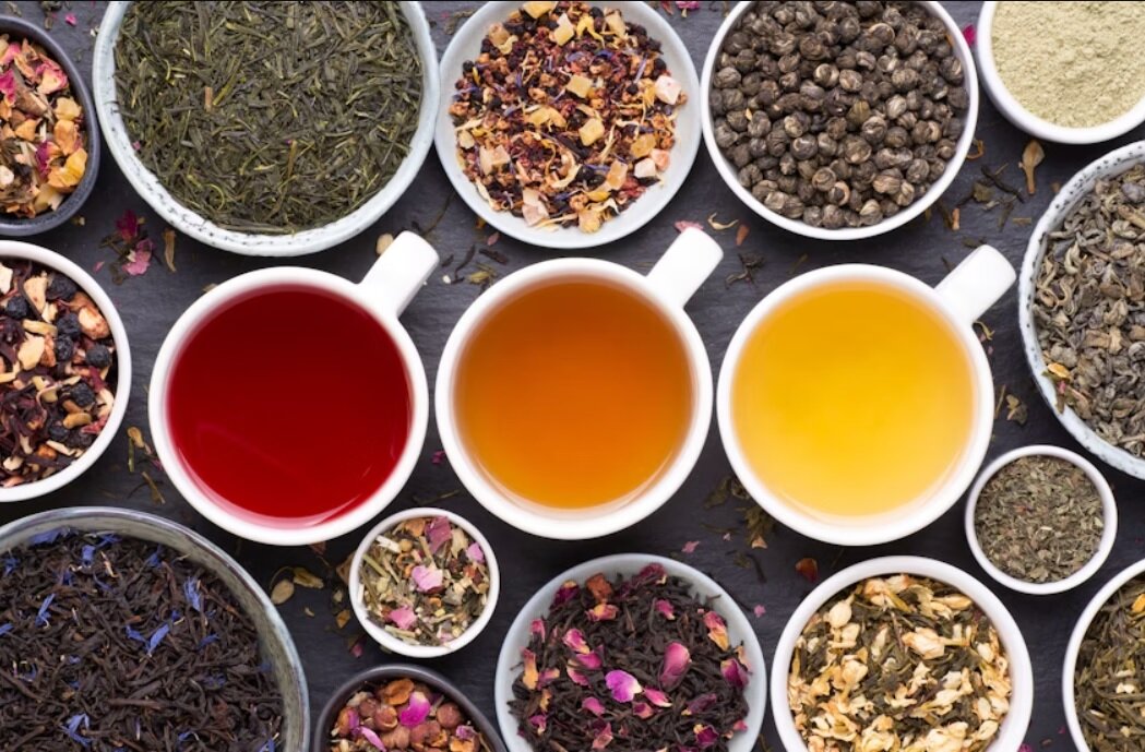 بهترین دمنوش‌ها برای بهبود عملکرد گوارش