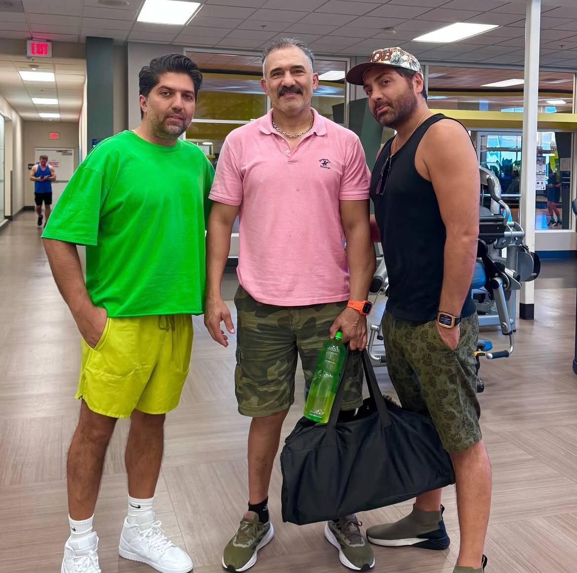 عکس | تغییر چهره عابدزاده در آمریکا؛ تیپ گنگ عقاب آسیا