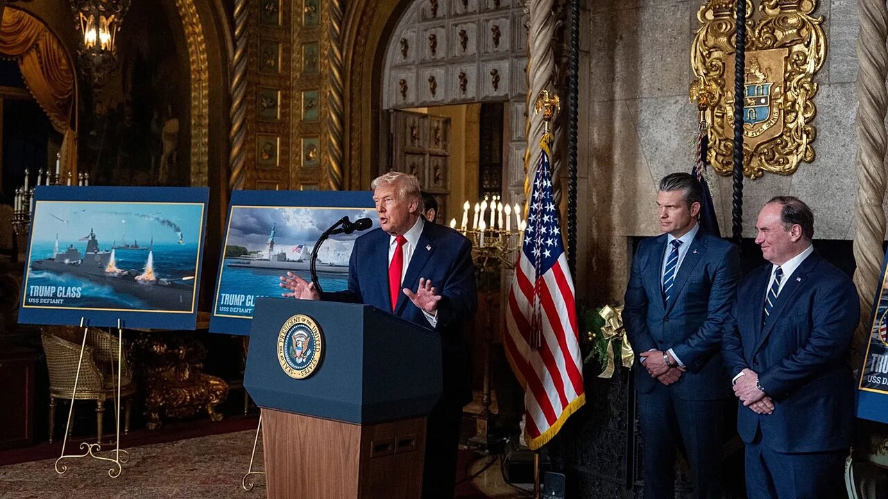 ترامپ با رونمایی از کشتی جنگی «کلاس ترامپ»؛ رسماً از مادورو خواست که استعفاء دهد!/عکس