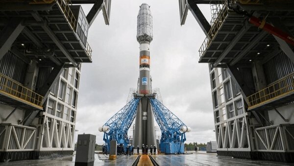 ساعت ۱۶:۴۸ امروز سه ماهواره ایرانی پرتاب می‌شوند/ عکس