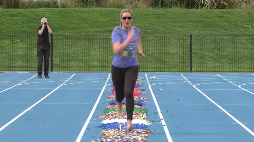 عجیب ترین رکوردهای گینس ۲۰۲۵؛ از نگه داشتن چوب کبریت در بینی تا خوک اسکیت‌باز