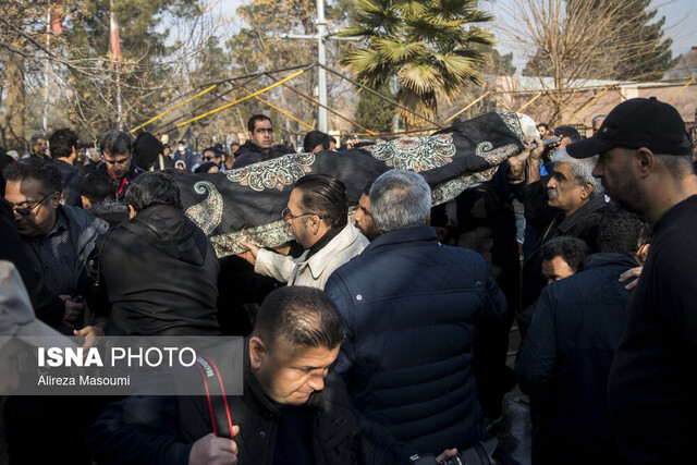 سعید پیردوست به خاک سپرده شد/ گله از عدم حضور مهران مدیری