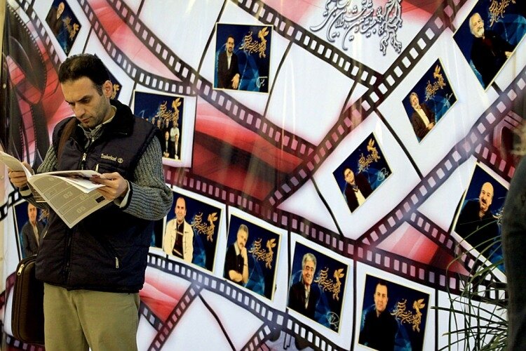 جشنواره فیلم فجر در بزنگاه‌های بحرانی، جنگ، کرونا، اعتراضات مردمی ۱۳۸۸ تا ۱۴۰۴/جشنواره‌ای که به هر شکل زنده ماند