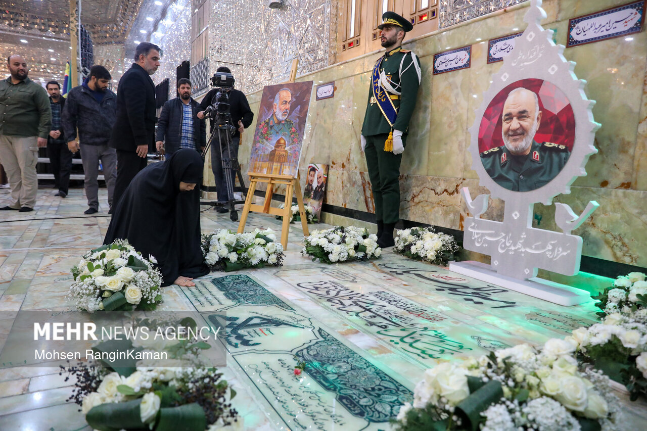 تصاویری از دختر شهید سلامی بر مزار پدرش/ سردار فدوی هم بود