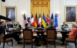 اعلام آمادگی ۱۰ کشور برای اعزام نیرو به اوکراین/انگلیس و فرانسه،صدها سرباز را به خط مقدم اعزام خواهند کرد/آمریکا حمایت اطلاعاتی و نظامی می‌کند