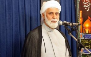 امام جمعه کیش: ملت ایران نه از کم آبی می‌ترسد و نه از تهدید و تحریک هراس دارد/ اگر دشمن یک بار دیگر اشتباه کند، پاسخی به مراتب کوبنده‌تر دریافت می‌کند