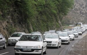 ترافیک سنگین در محورهای شمالی/ سه محور بارش باران دارند ترافیک سنگین در محورهای شمالی/ سه محور بارش باران دارند