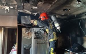 حریق مجتمع مسکونی در مشهد؛ سرنوشت ۱۰ نفر محبوس چه شد؟