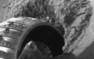 راز گیر کردن مریخ‌نوردهای ناسا؛ نقش شن‌های کم‌جاذبه در چالش‌های مریخی