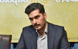 احمدنیا از خضریان شکایت کرد