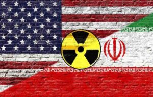 اقتصاد ایران زیر تیغ مکانیسم ماشه؟ / شاکری: تحریمها اقتصاد را نمیلرزاند فشار واقعی سیاسی و روانی است اقتصاد ایران زیر تیغ مکانیسم ماشه؟ / شاکری: تحریمها اقتصاد را نمیلرزاند فشار واقعی سیاسی و روانی است