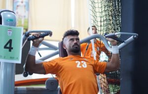 عکس | مهدی تاج در جستجوی آراشگر رامین رضاییان!