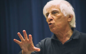 واکنش بهرام بیضایی به جدال این روزها بر سر شاهنامه و فردوسی واکنش بهرام بیضایی به جدال این روزها بر سر شاهنامه و فردوسی