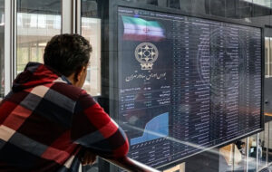 پیش‌بینی بورس فردا ۵ شهریور ۱۴۰۴ | واکنش شاخص کل به حمایت ۲.۴ میلیون واحدی