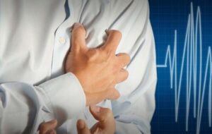 ۴ علامت خاموش سکته/ این افراد در معرض سکته قلبی و مغزی هستند