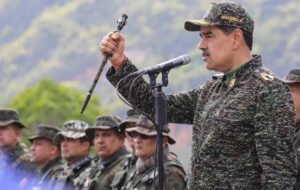 آیا حمله آمریکا به ونزوئلا نزدیک است؟ / کشورگشایی به بهانه مبارزه با قاچاق مواد مخدر / مبارزه با کارتلها یا رژیم چنج در ونزوئلا؟ آیا حمله آمریکا به ونزوئلا نزدیک است؟ / کشورگشایی به بهانه مبارزه با قاچاق مواد مخدر / مبارزه با کارتلها یا رژیم چنج در ونزوئلا؟