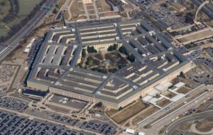 جزئیات سند جدید استراتژی دفاعی آمریکا/ ایران در کانون توجه واشنگتن در خاورمیانه/آمریکا از بقیه جهان عقبنشینی میکند و بر نیمکره غربی تمرکز خواهد کرد جزئیات سند جدید استراتژی دفاعی آمریکا/ ایران در کانون توجه واشنگتن در خاورمیانه/آمریکا از بقیه جهان عقبنشینی میکند و بر نیمکره غربی تمرکز خواهد کرد