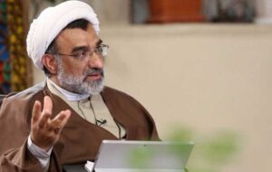 دبیر شورایعالی انقلاب فرهنگی: بیانیه‌هایی که منشأ تفرقه دارند، خطرناک هستند/ هزینه‌های بیهوده اداری به معیشت مردم آسیب می‌زند