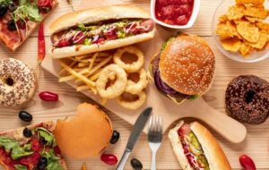 هشدار؛ این خوراکی‌ها را نخورید، به همه اعضای بدن آسیب می‌زنند