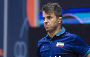 به این کشتی‌گیران پاداش طلا بدهید