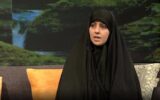 تحلیل دختر شهید شادمانی از موضوع برداشتن روسری/ دشمن می‌خواهد ساختار نقش تربیتی مادر را تضعیف کند
