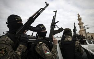 حمله مقاومت فلسطین به خودرو نظامی اسرائیل حمله مقاومت فلسطین به خودرو نظامی اسرائیل