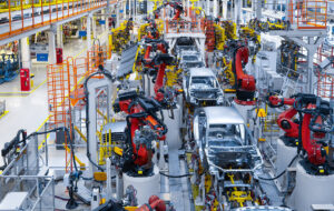 خصوصی‌سازی، انحصار را در خودروسازی تثبیت می‌کند