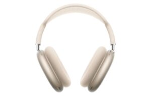 راه‌حل رفع حالت‌ تهوع در ماشین / موسیقی شاد گوش دهید