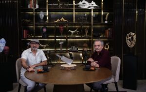 سرود شجریان ممنوع شد چون گفتند نه شب است و نه چهره میهن سیاه / ماجرای کلک زدن به محمدعلی ابطحی و حسین پاکدل برای پخش یک ترانه!