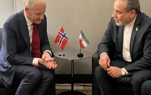 عراقچی از نخست‌وزیر نروژ چه درخواستی کرد؟