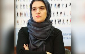 جشنواره‌ای ملی با روحیه‌ای محلی؛ بلاتکلیفی در نصف جهان