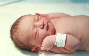 ماجرای مرگ ۲ نوزاد در بیمارستانی در انزلی چیست؟ ماجرای مرگ ۲ نوزاد در بیمارستانی در انزلی چیست؟