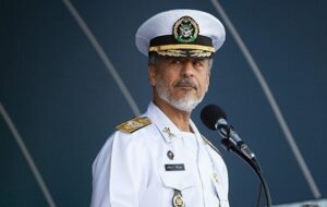 روایت امیر سیاری از سه مأموریت اصلی ارتش؛ «حفظ تمامیت ارضی»، «صیانت از استقلال» و «پاسداری از نظام مقدس جمهوری اسلامی ایران» سرلوحه ماست