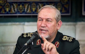 سردار رحیم صفوی: شجاعت تصمیمگیری برای جذب سرمایهگذار بزرگ امر مهمی است/ برای آمایش جنوبشرق کشور قطعاً امنیت پایدار سخن اول است سردار رحیم صفوی: شجاعت تصمیمگیری برای جذب سرمایهگذار بزرگ امر مهمی است/ برای آمایش جنوبشرق کشور قطعاً امنیت پایدار سخن اول است