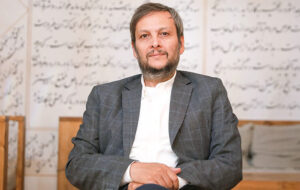 آقای پزشکیان! کم‌گویی را در صدر فضیلت‌های خود بنشانید