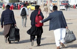 اتباع افغان دوباره به ایران بر می‌گردند؟/ شرط وزارت کار برای ورود کارگران افغانستانی