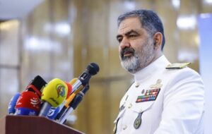 امیر ایرانی: پایگاه شناور کردستان می‌تواند بیش از یک تا دو سال در دریا بماند/ حضور و عبور از طوفان‌های سهمگین، یک پرستیژ ملی ایجاد می‌کند