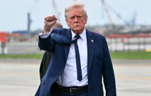 ببینید | پیغام ویدیویی ترامپ بعد از بیانیه حماس: روزی بیسابقه است ببینید | پیغام ویدیویی ترامپ بعد از بیانیه حماس: روزی بیسابقه است