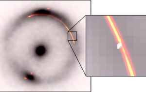 جرمی در فضا که هیچ‌کس نمی‌تواند آن را ببیند!