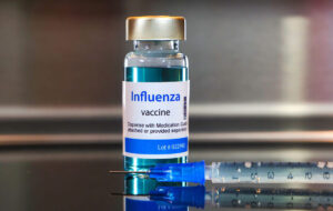 خبر وزیر بهداشت درباره واکسن آنفلوآنزا